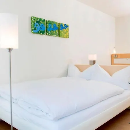 Seaside 3*